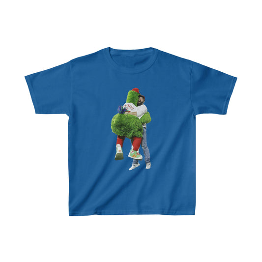 Jason Kelce Hugging the Phanatic! Phanatic Kelce Hug Kids Heavy Cotton™ Tee